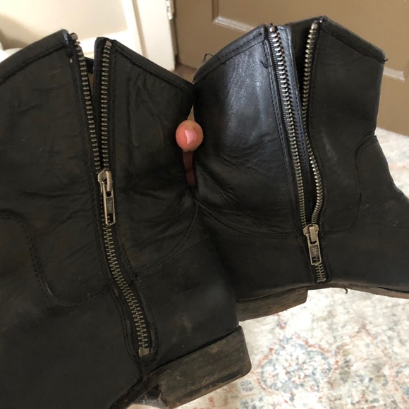 Frye Ankle booties - Picture 2 of 3